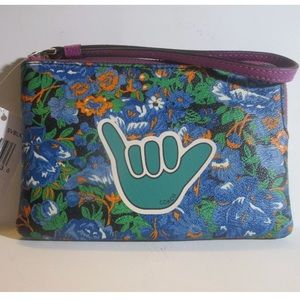 Coach Peace hand wristlet  rose meadow NWT F57595